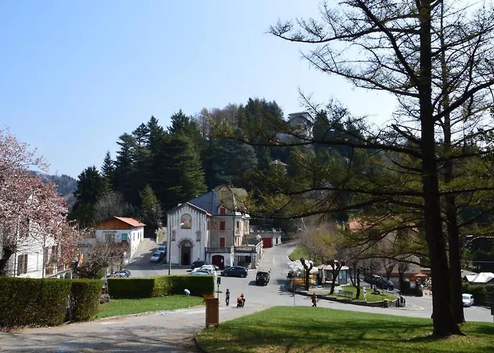 Hotel Capanna C.A.O. Brunate